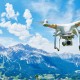 Drone quadrocopter with digital camera / Auteur : Kadmy / © Adobe Stock
